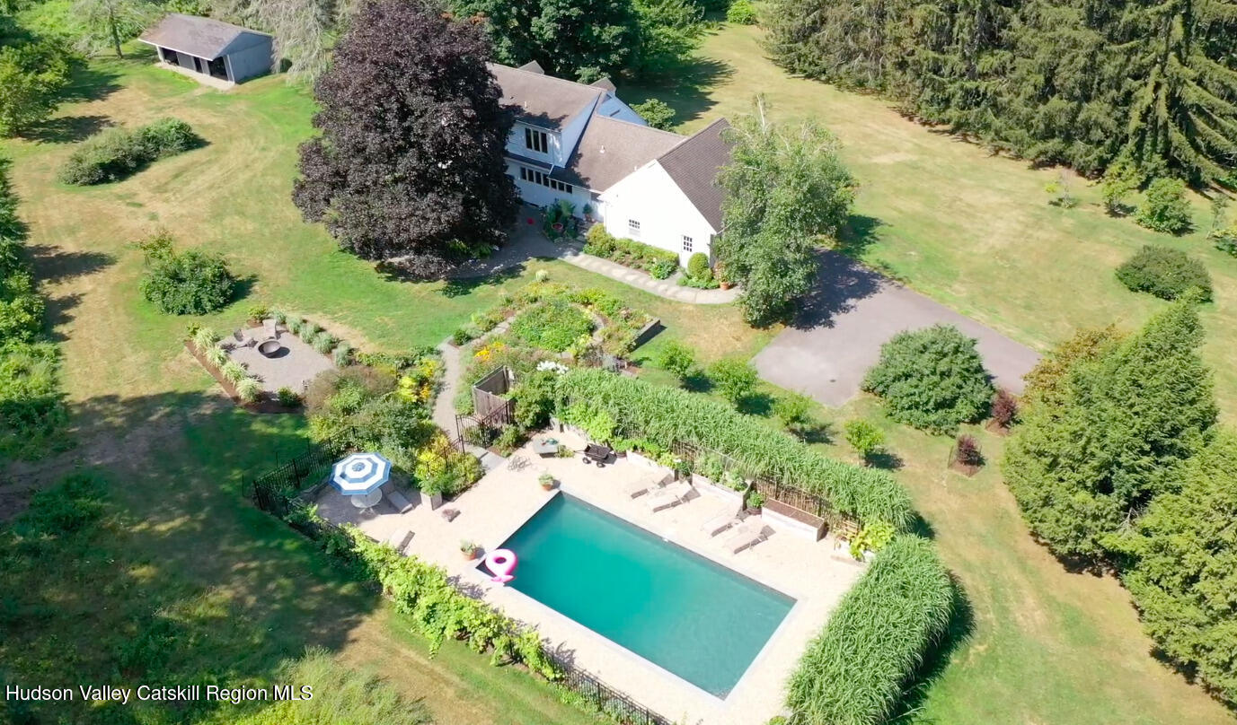 8 Kittle Road