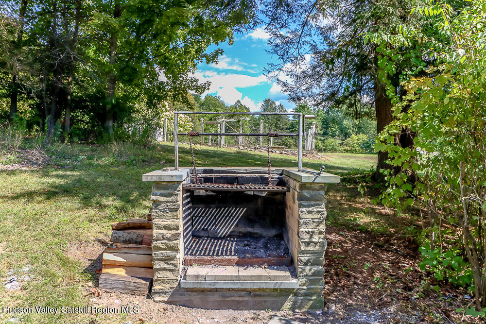 847 County Route 32, Malden Bridge