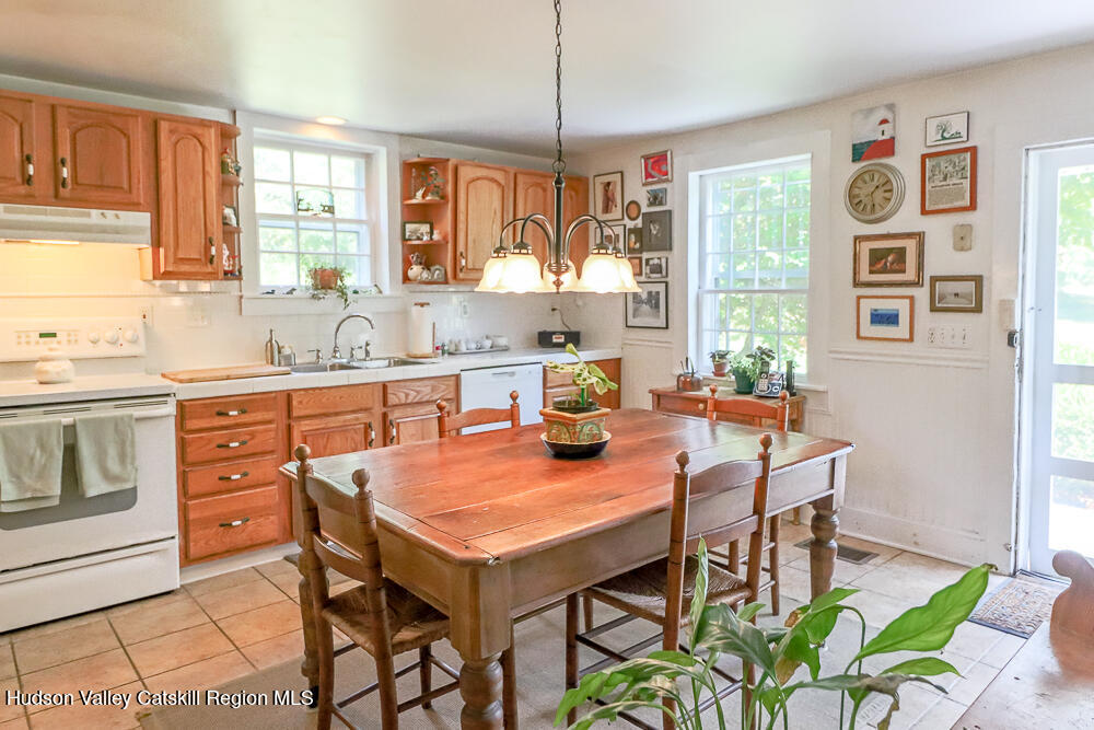 847 County Route 32, Malden Bridge