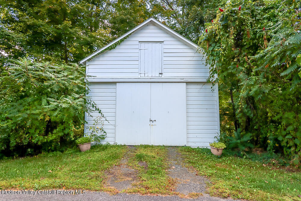 847 County Route 32, Malden Bridge