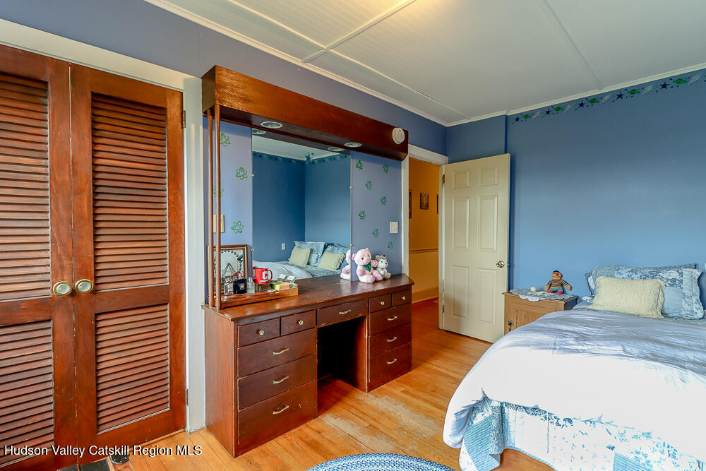 1600 County Route 7a