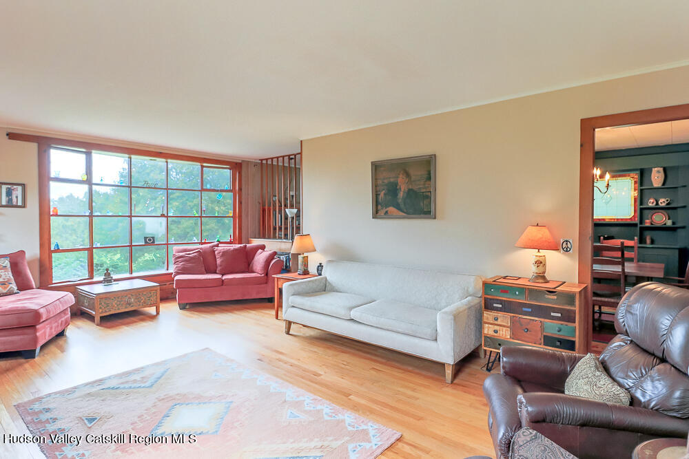 1600 County Route 7a