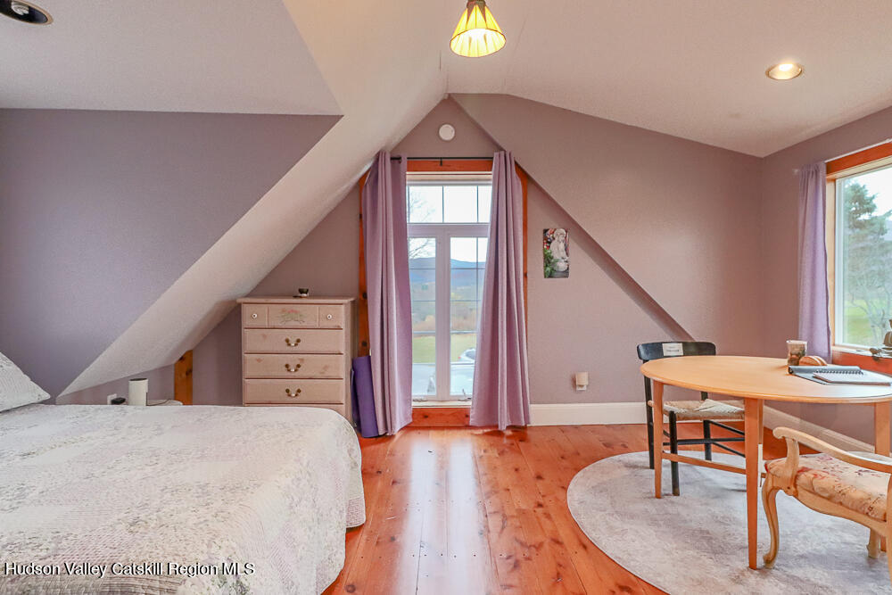 1600 County Route 7a