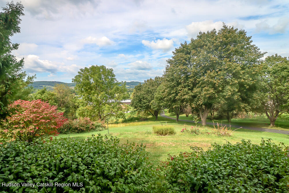 1600 County Route 7a