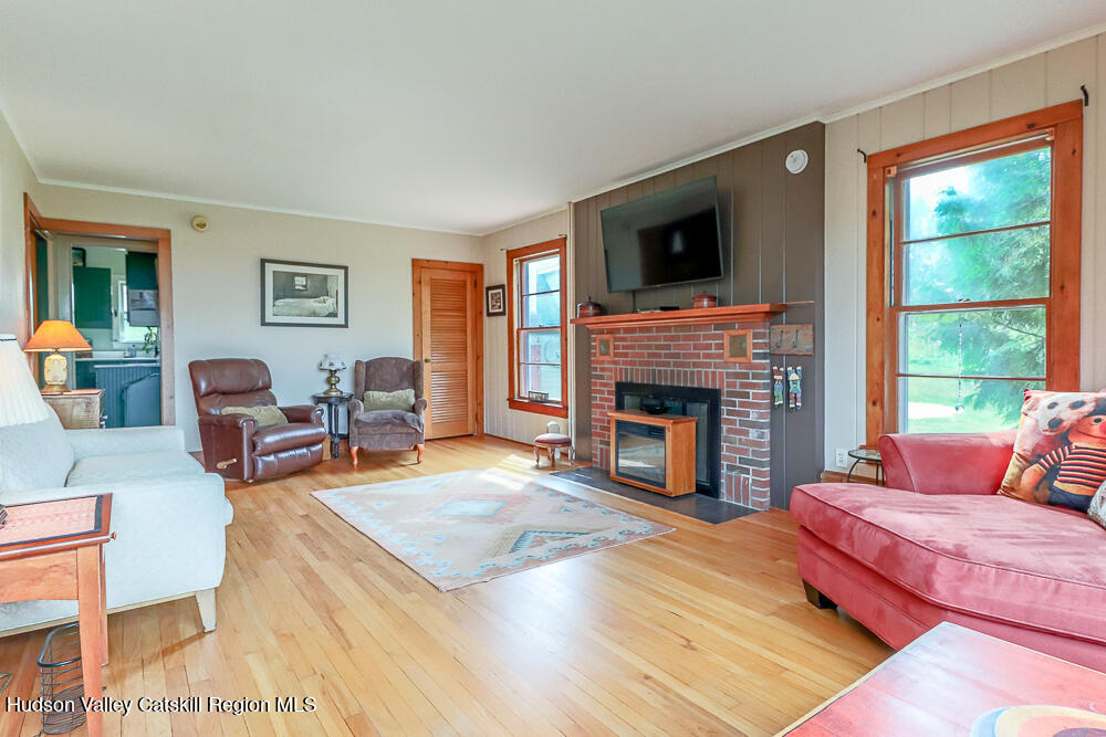 1600 County Route 7a