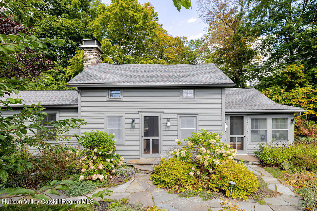 470 North Mountain Road