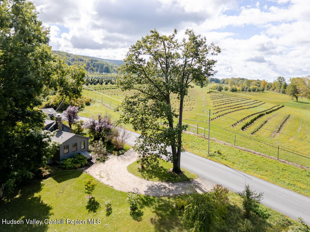 470 North Mountain Road