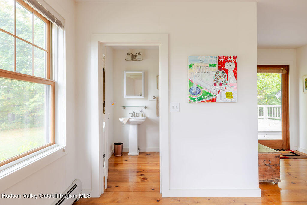 470 North Mountain Road