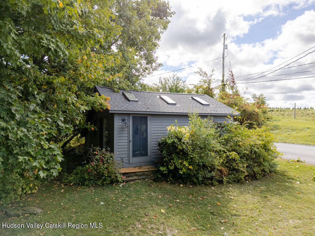 470 North Mountain Road