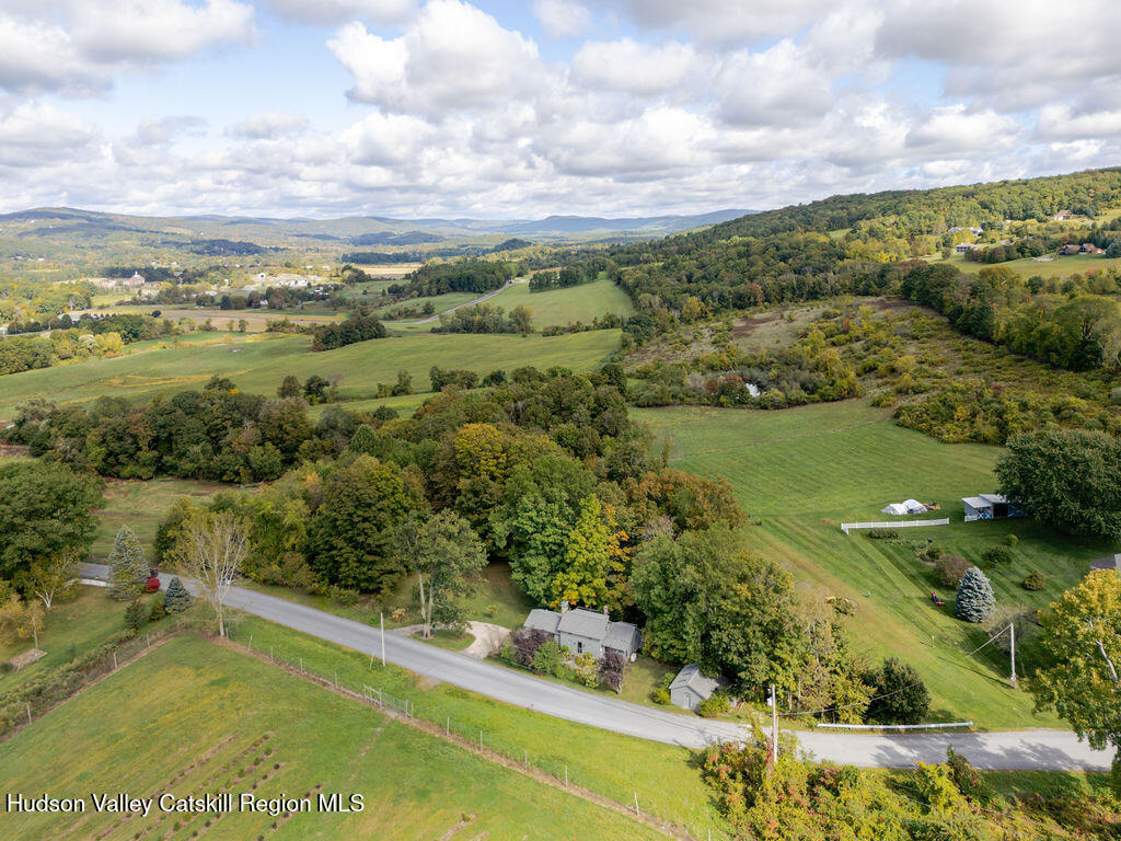 470 North Mountain Road