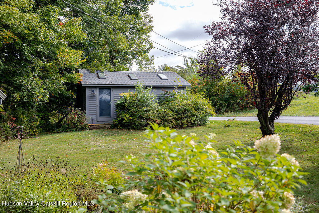 470 North Mountain Road