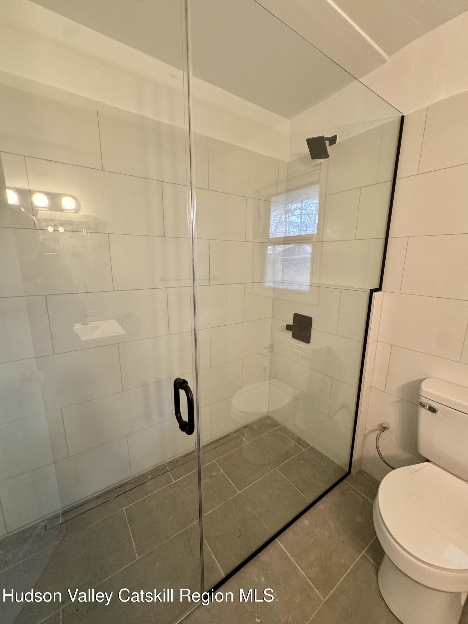 148 Lake Shore Drive