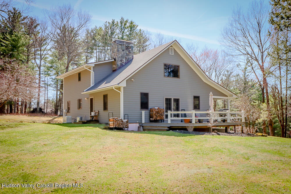 996 Dugway Road