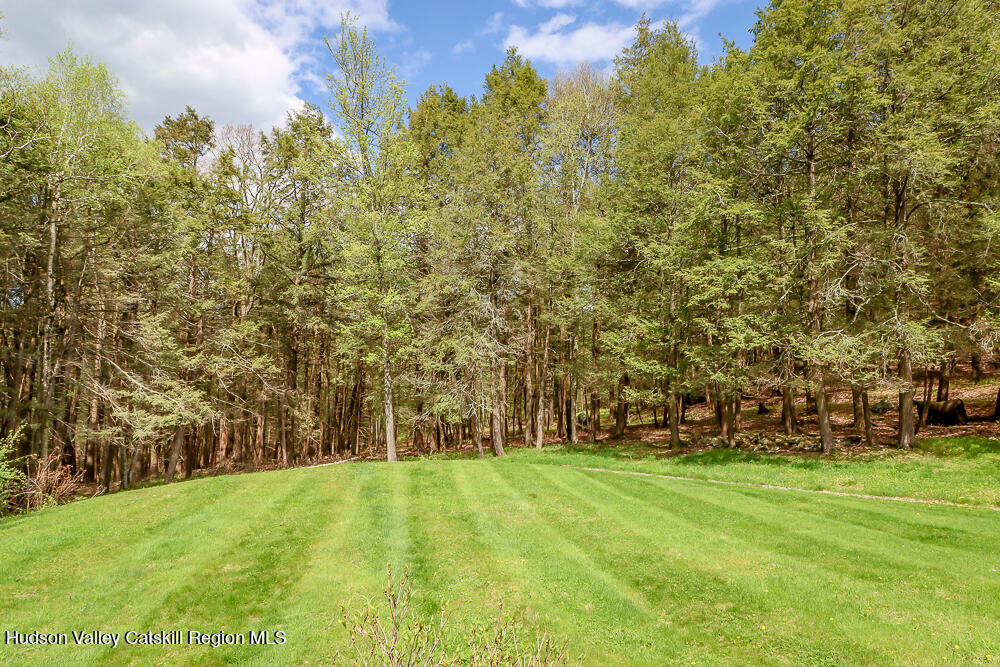 996 Dugway Road
