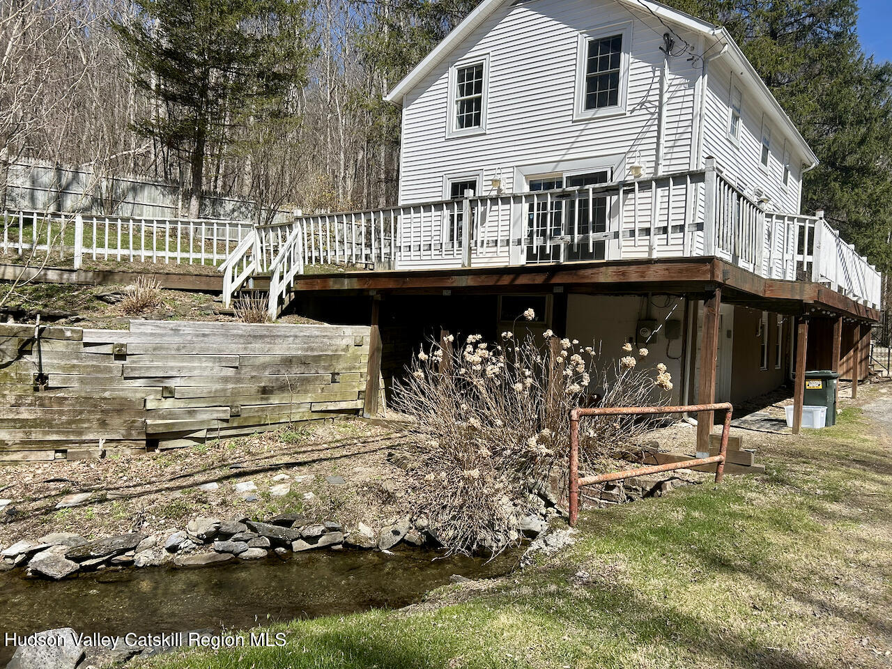 40 Whitings Pond Road