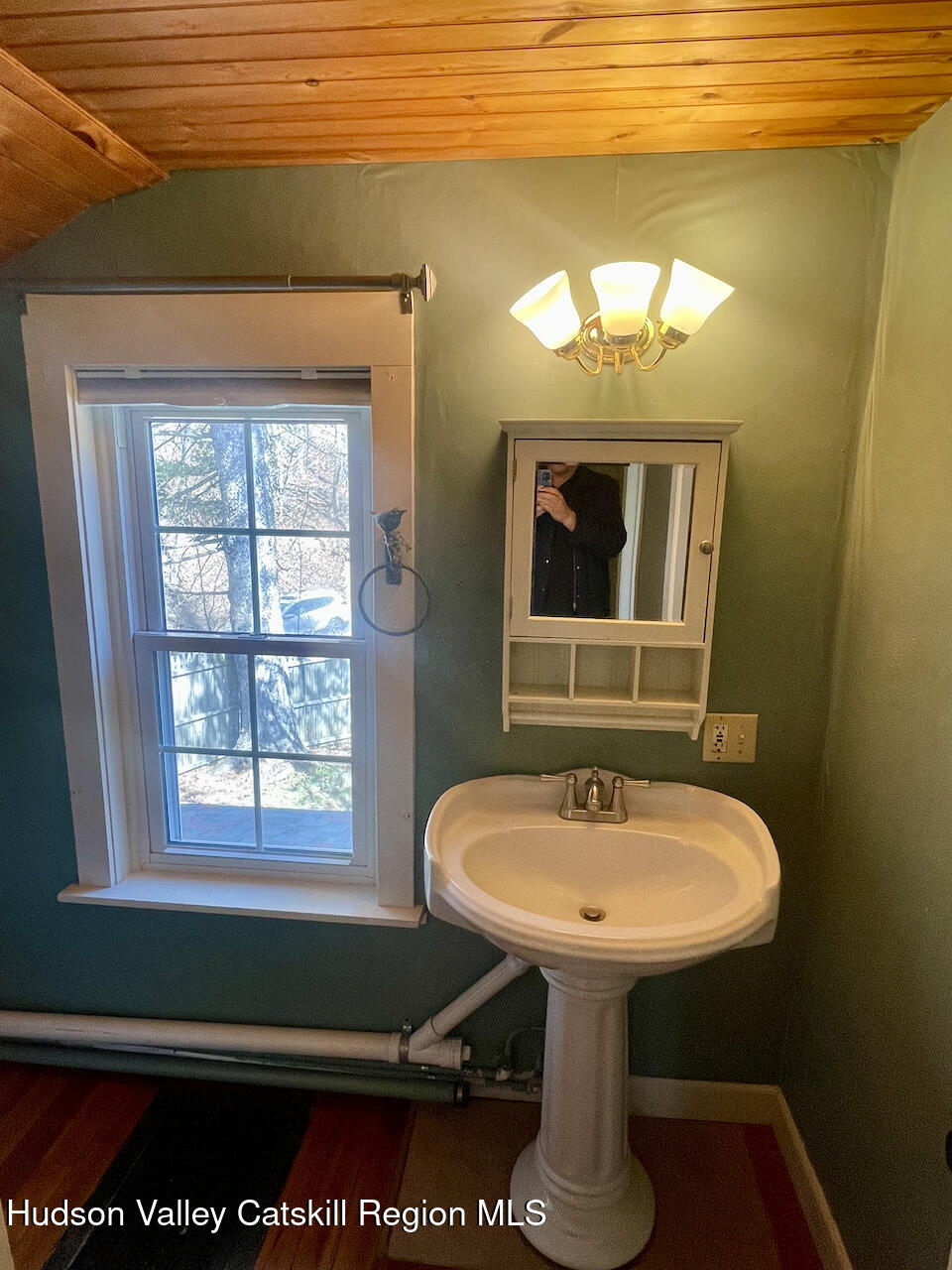 40 Whitings Pond Road