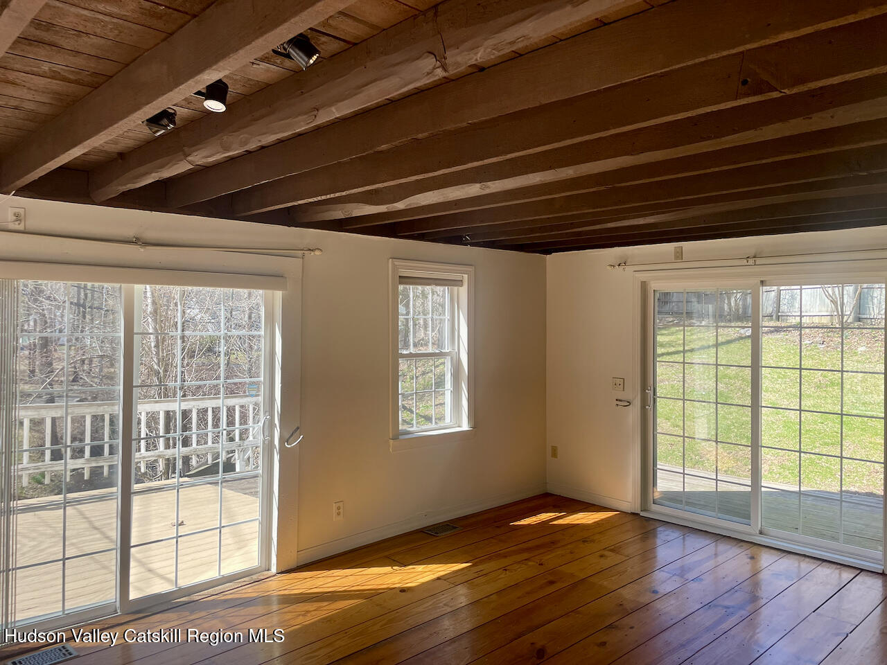 40 Whitings Pond Road