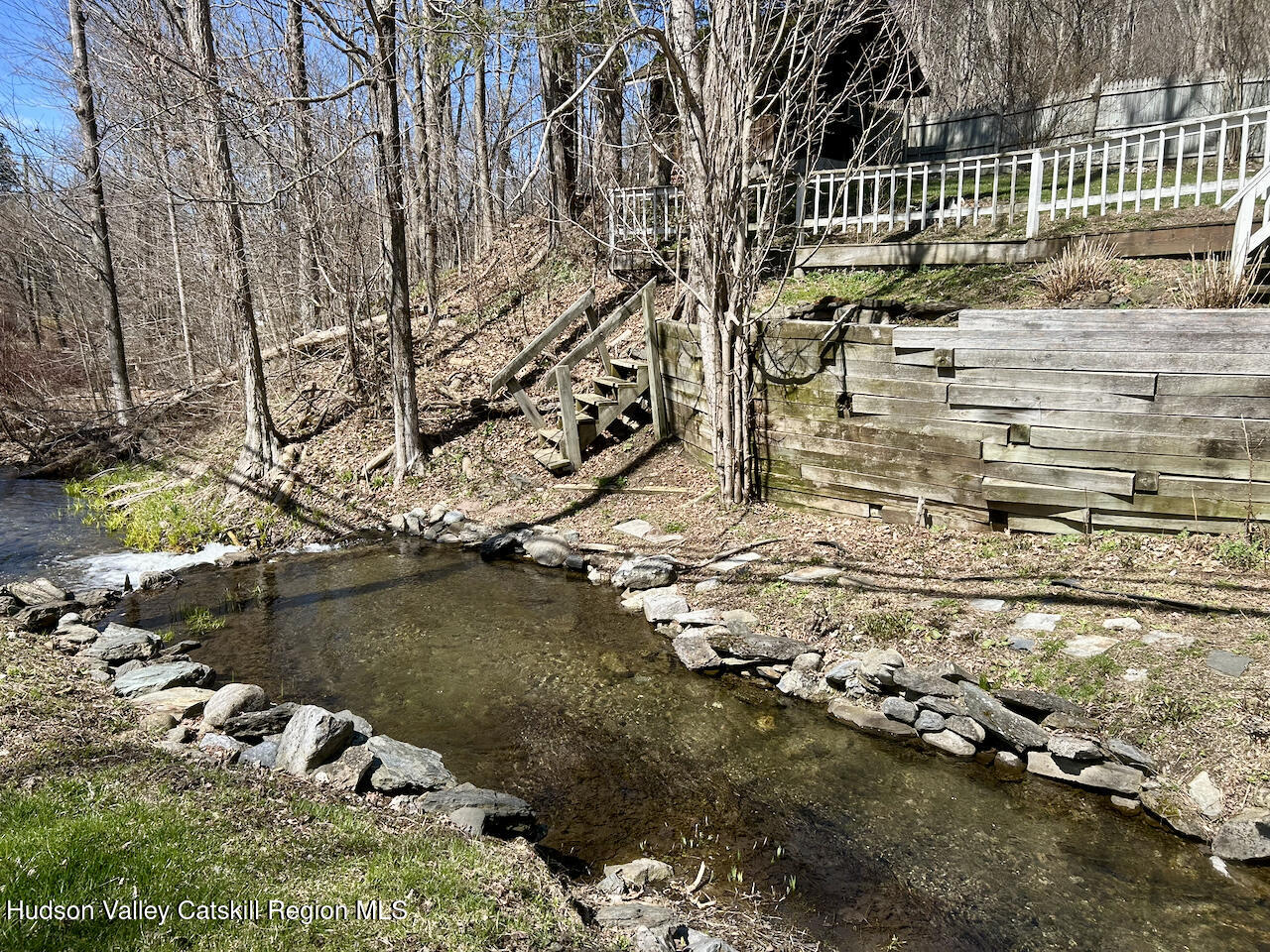 40 Whitings Pond Road