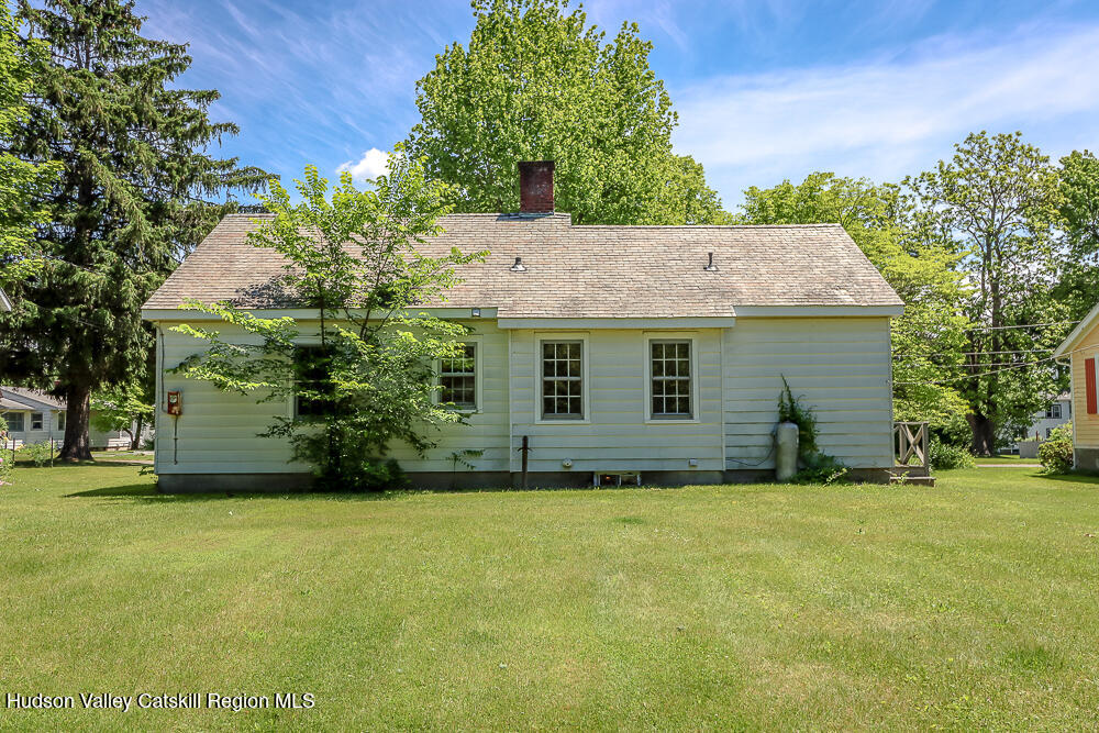 26 Houseman Avenue