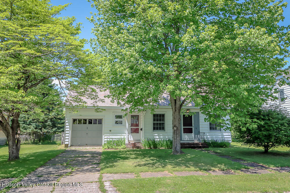 26 Houseman Avenue