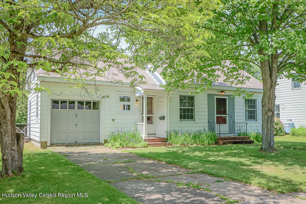 26 Houseman Avenue