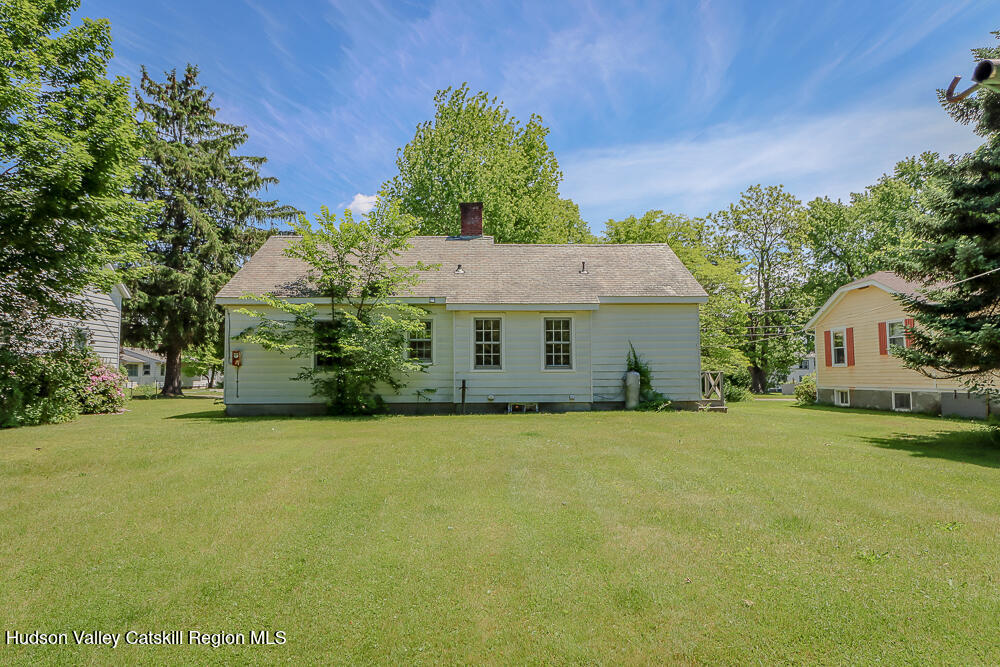 26 Houseman Avenue