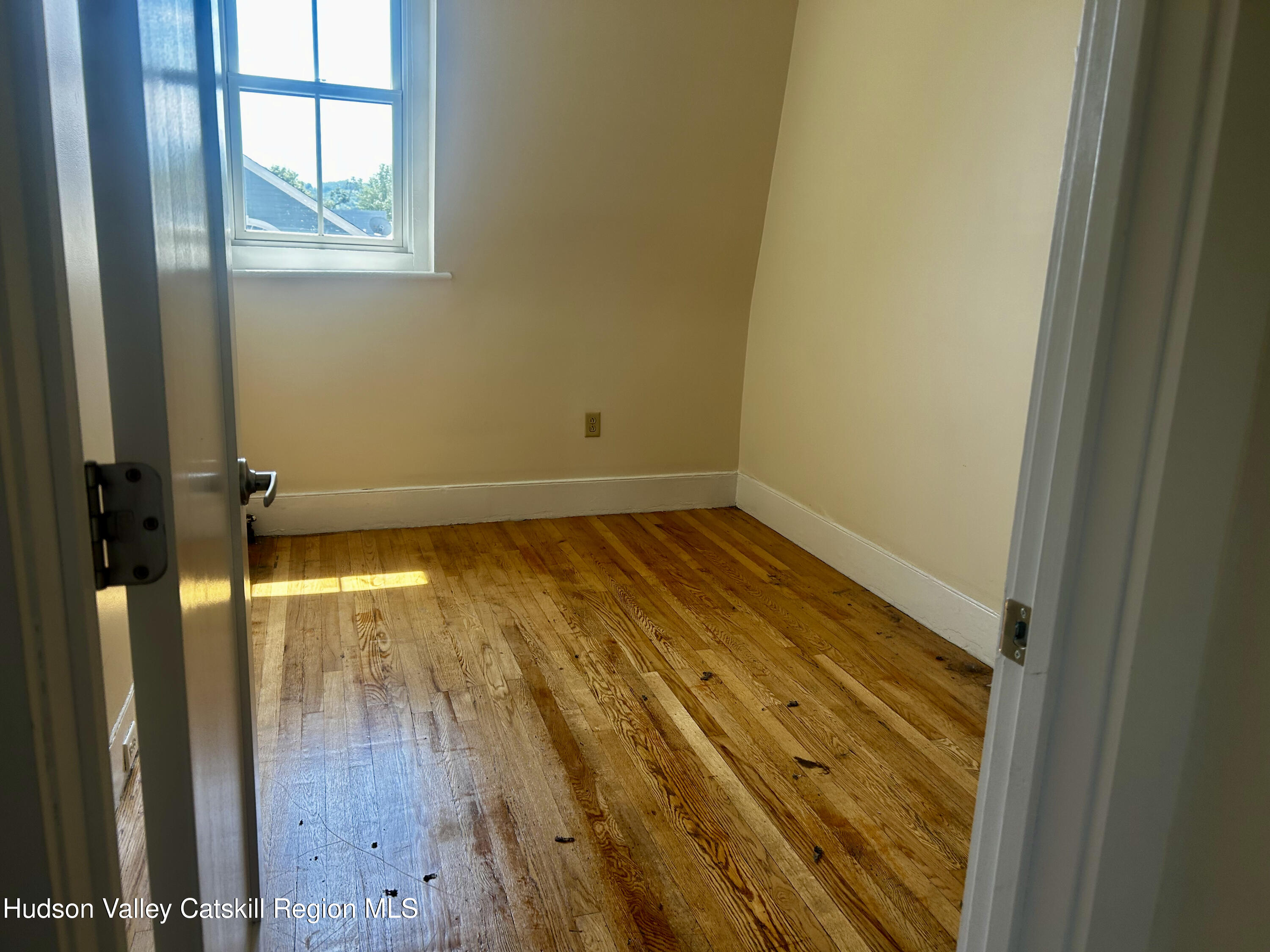 136 Warren Street 3