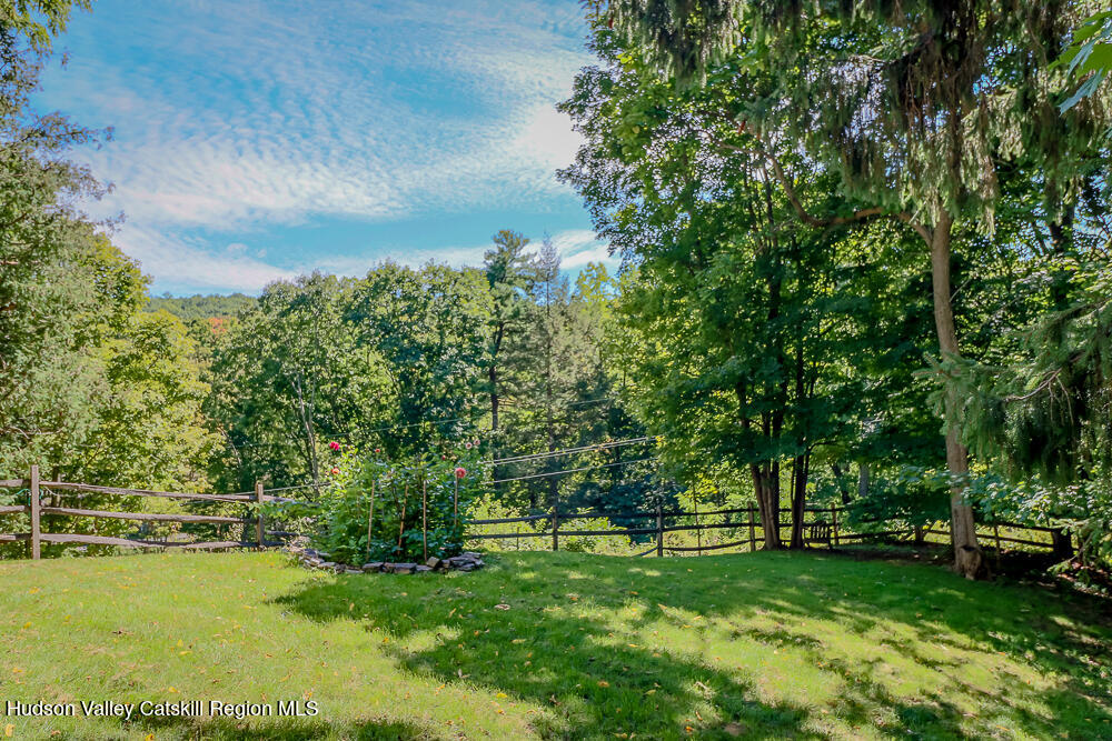 23 Fairview Avenue