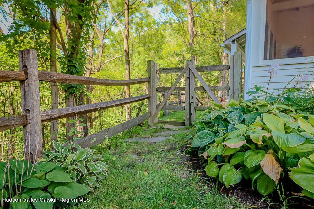 23 Fairview Avenue