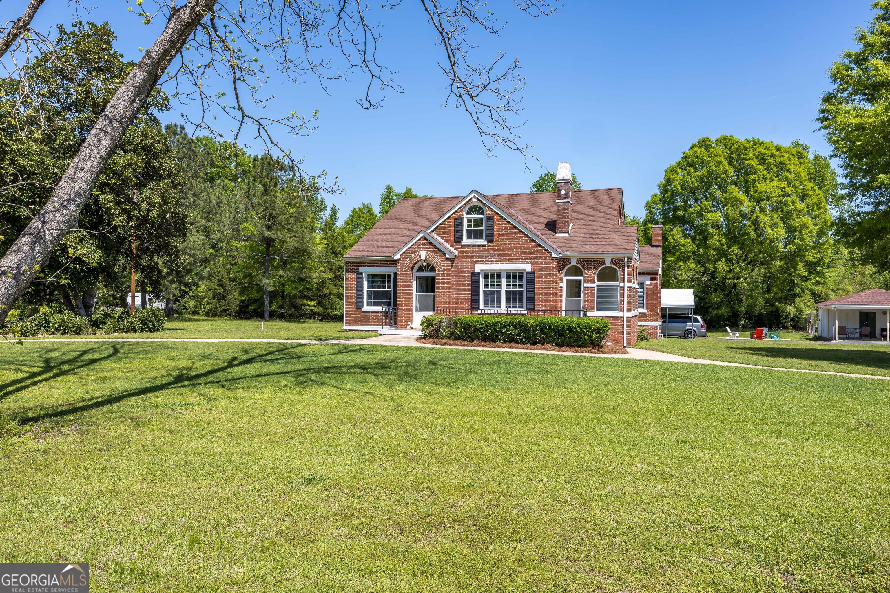 255 Ridgeway Road