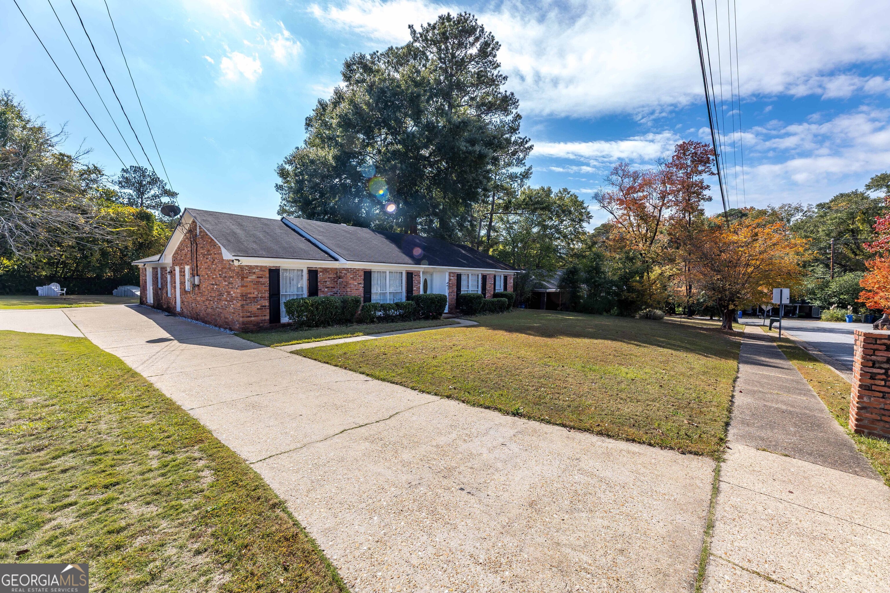 4738 Shenandoah Drive