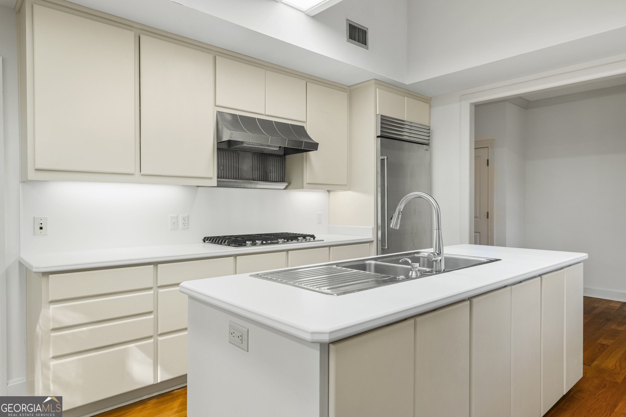 4 Mountain Ridge Court