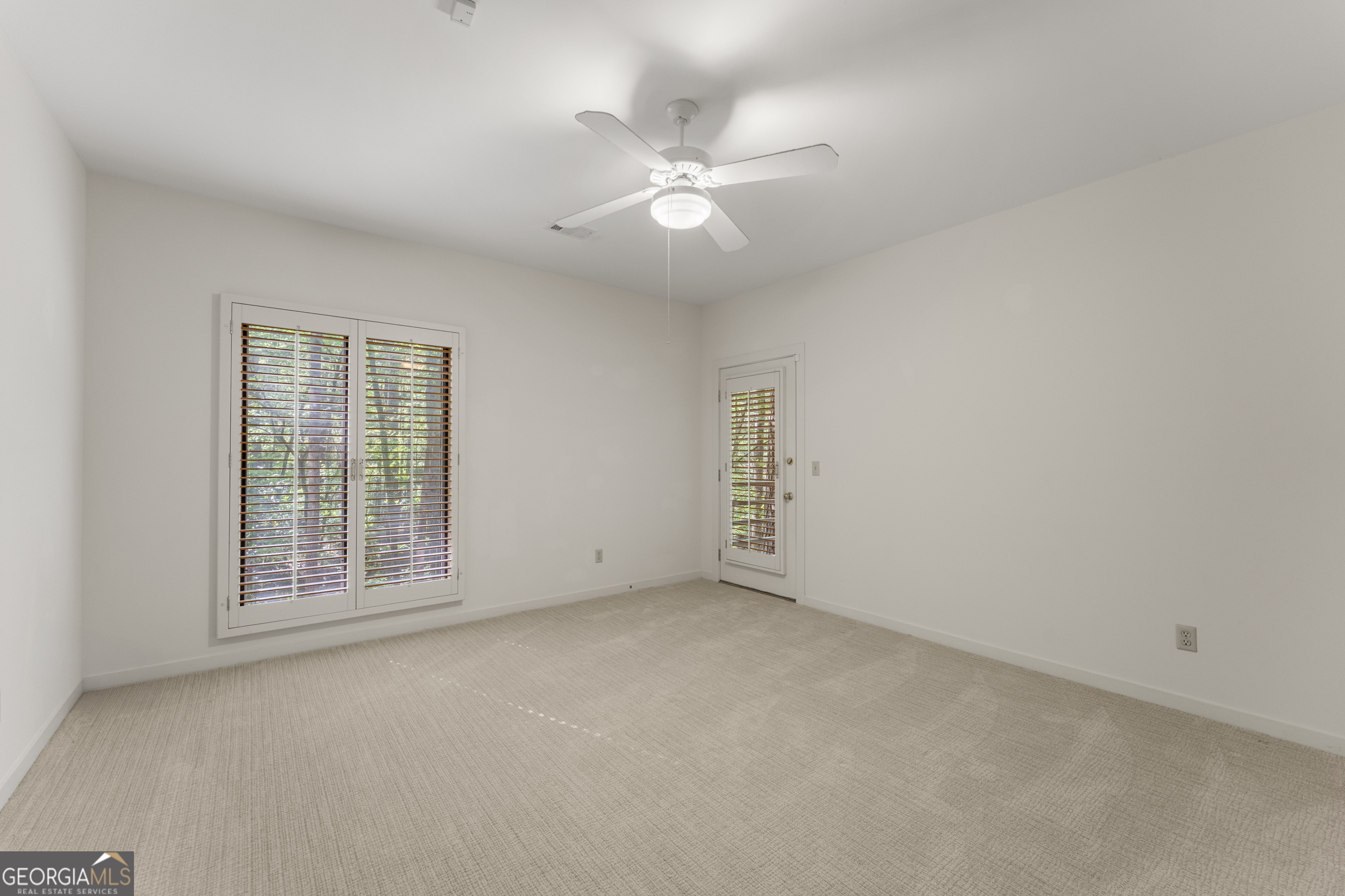 4 Mountain Ridge Court