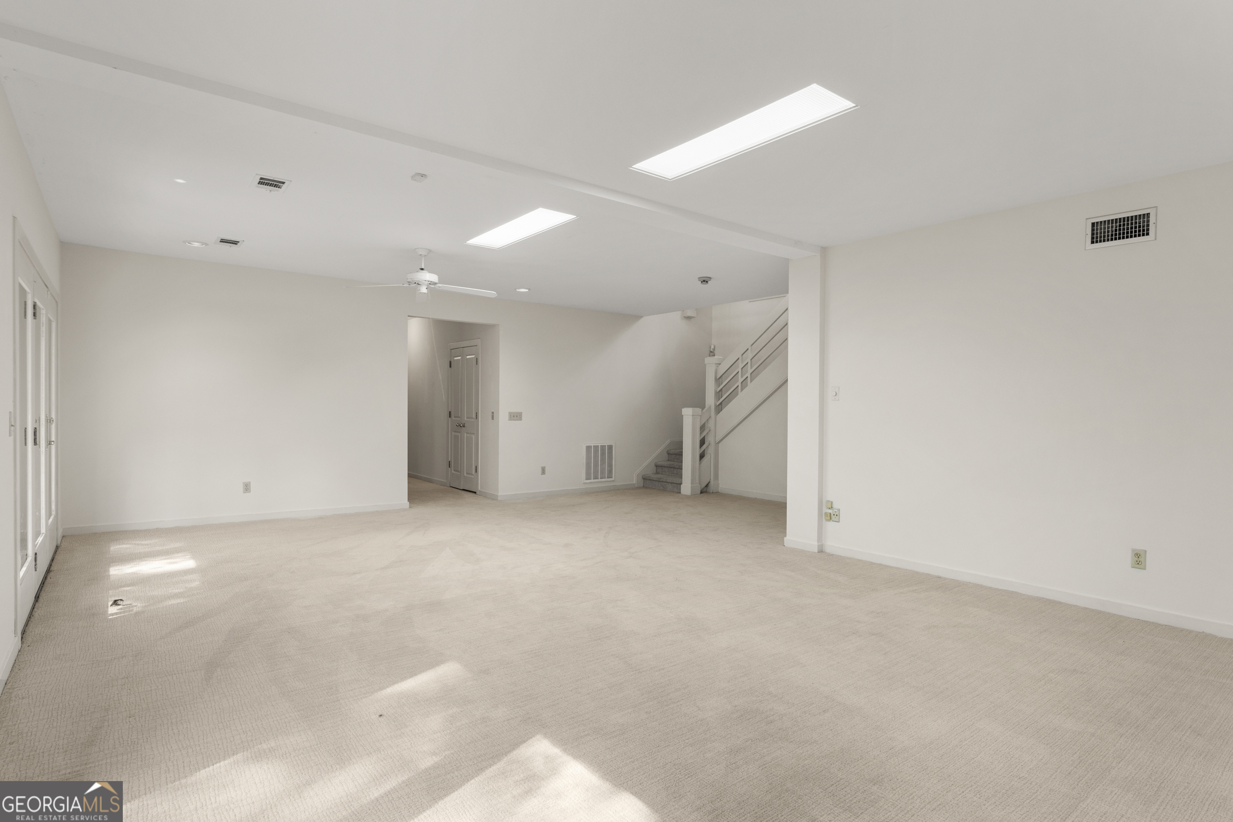 4 Mountain Ridge Court