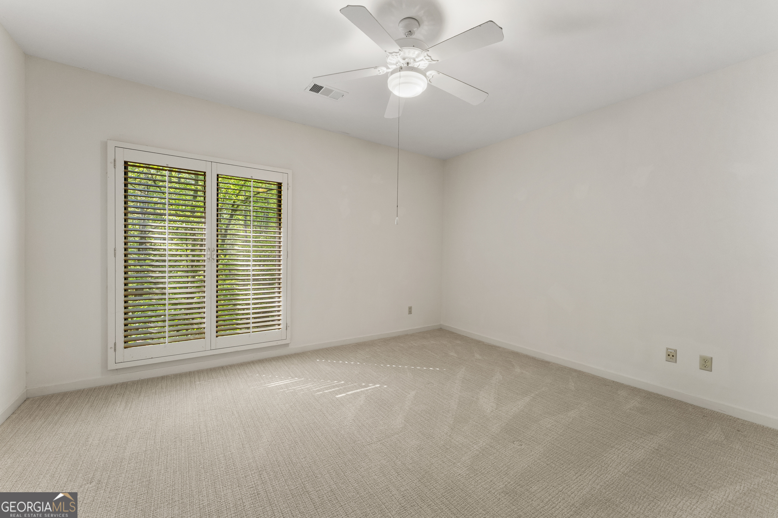 4 Mountain Ridge Court