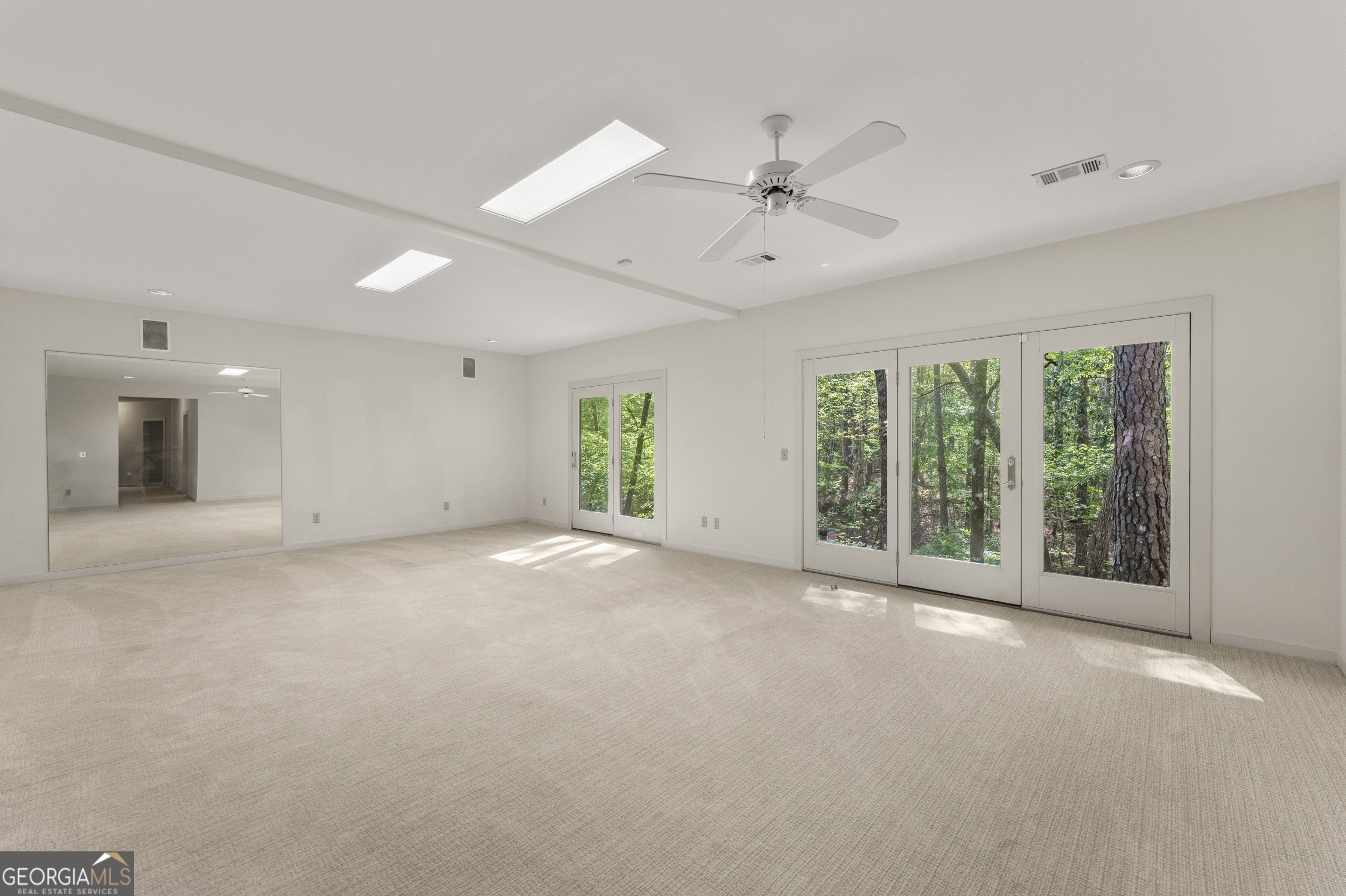 4 Mountain Ridge Court