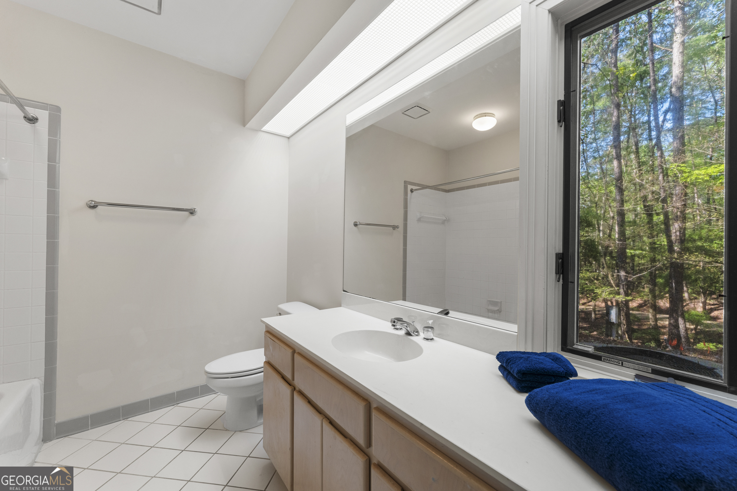 4 Mountain Ridge Court