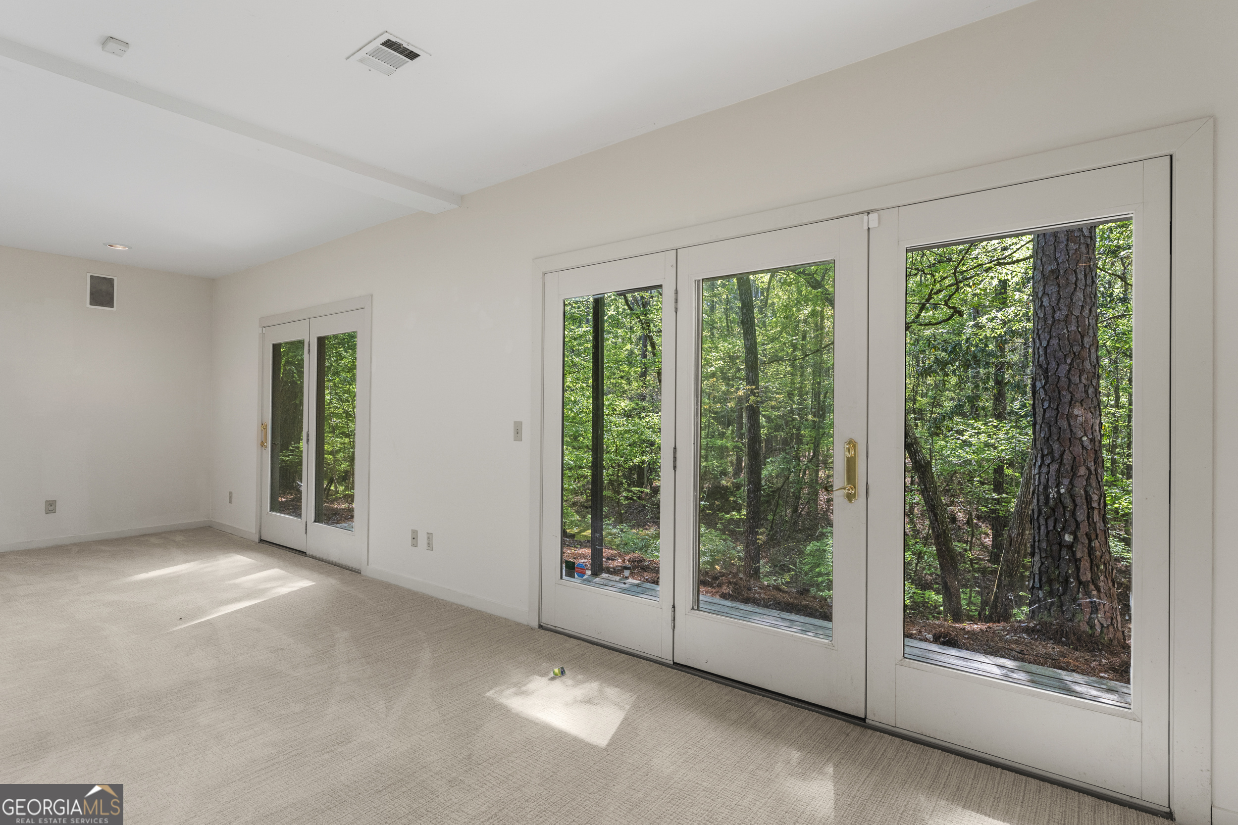 4 Mountain Ridge Court