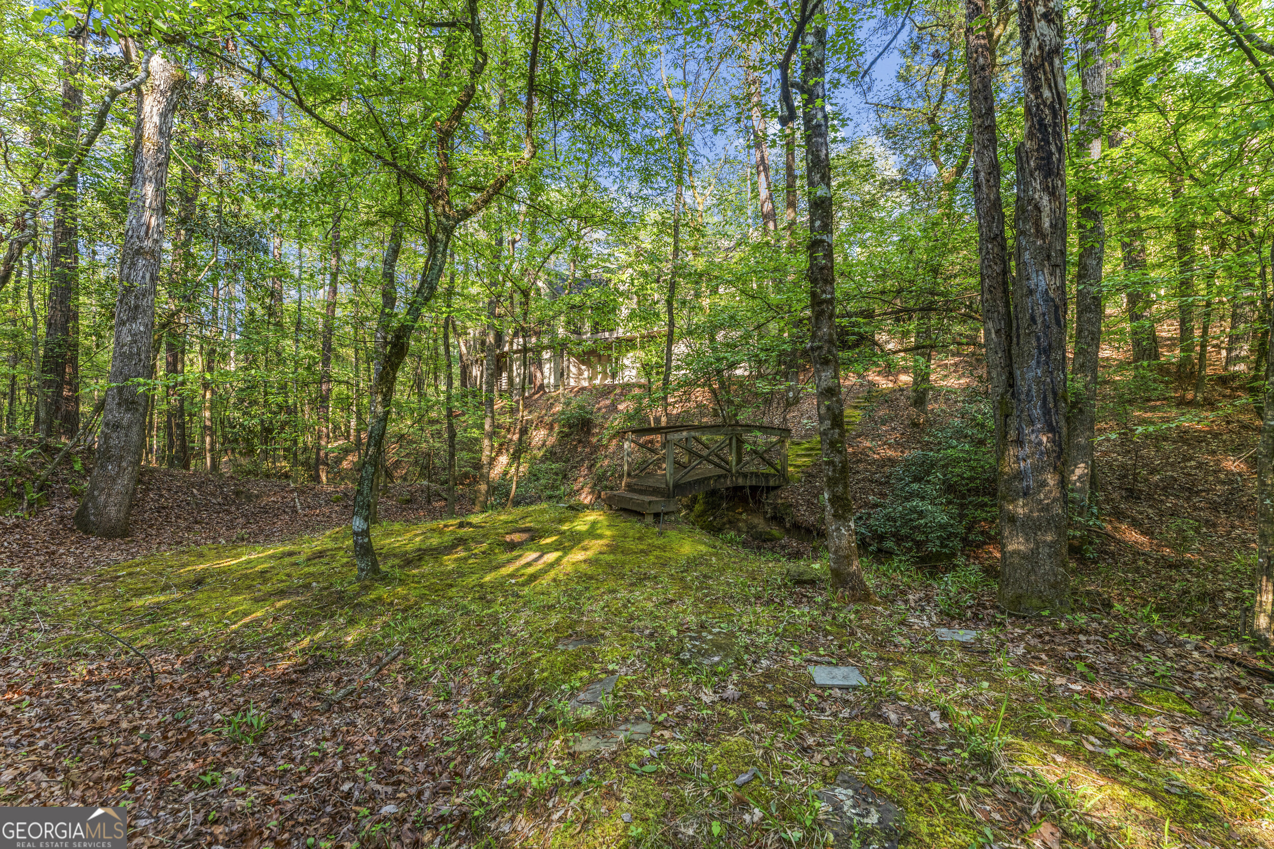 4 Mountain Ridge Court