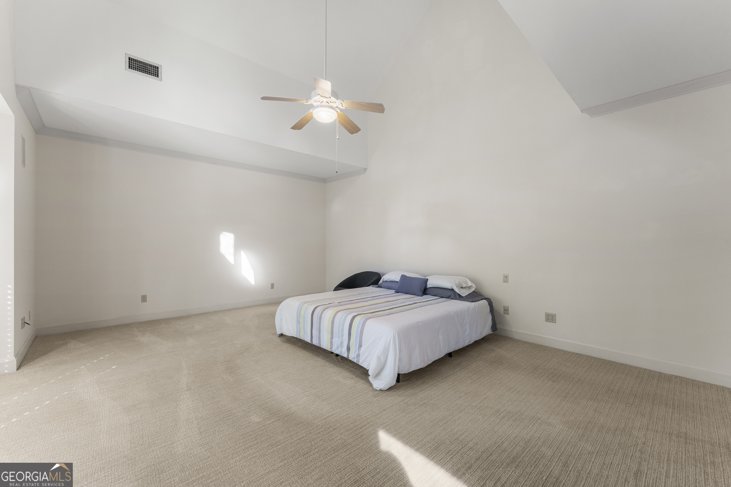 4 Mountain Ridge Court