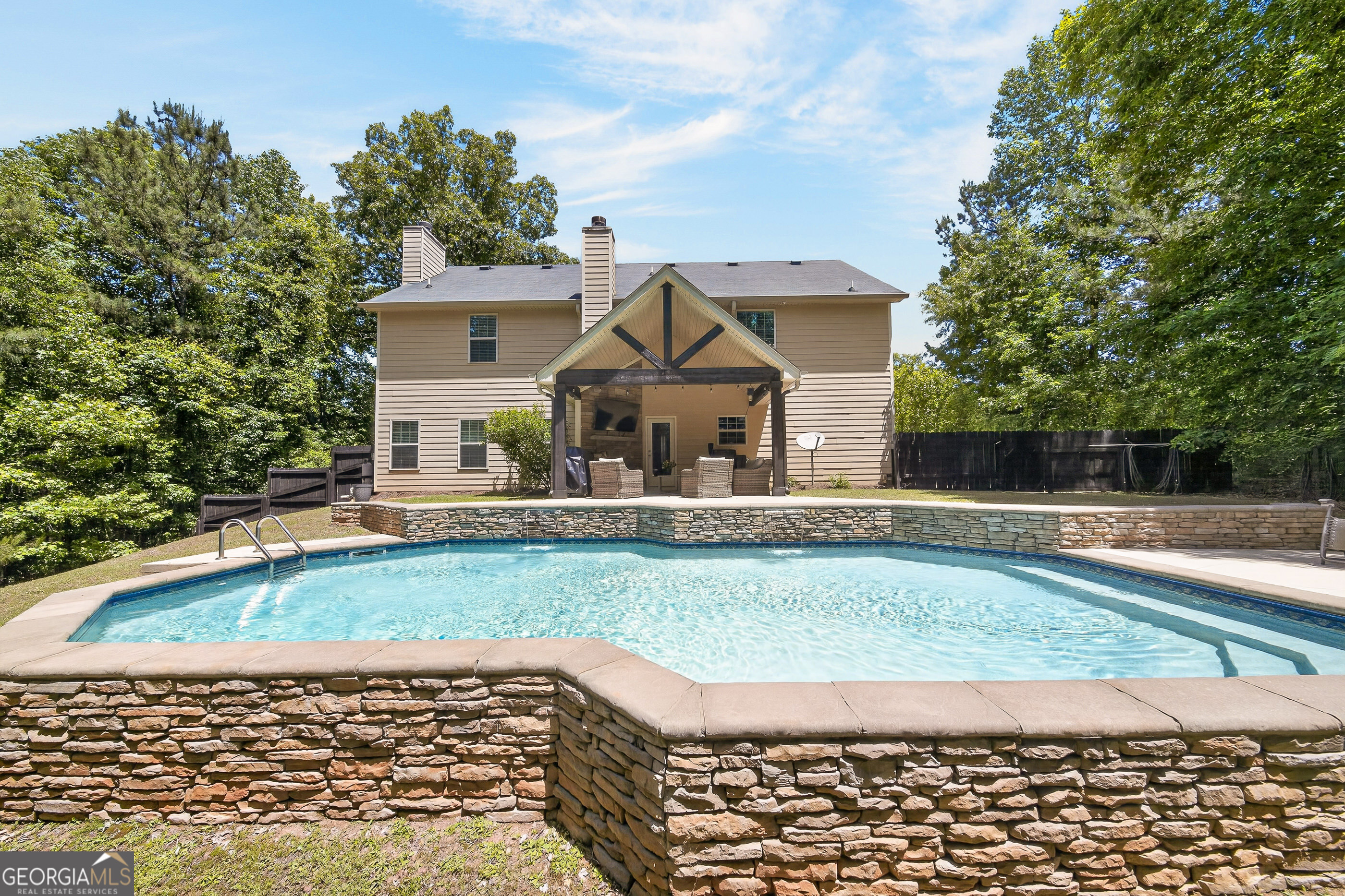 35 Bellinger Place