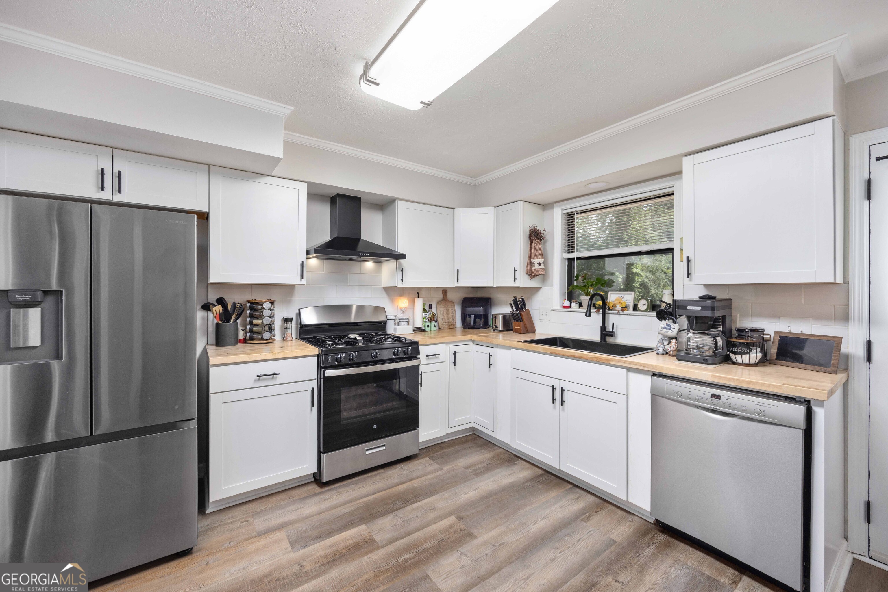 3838 Lyn Drive