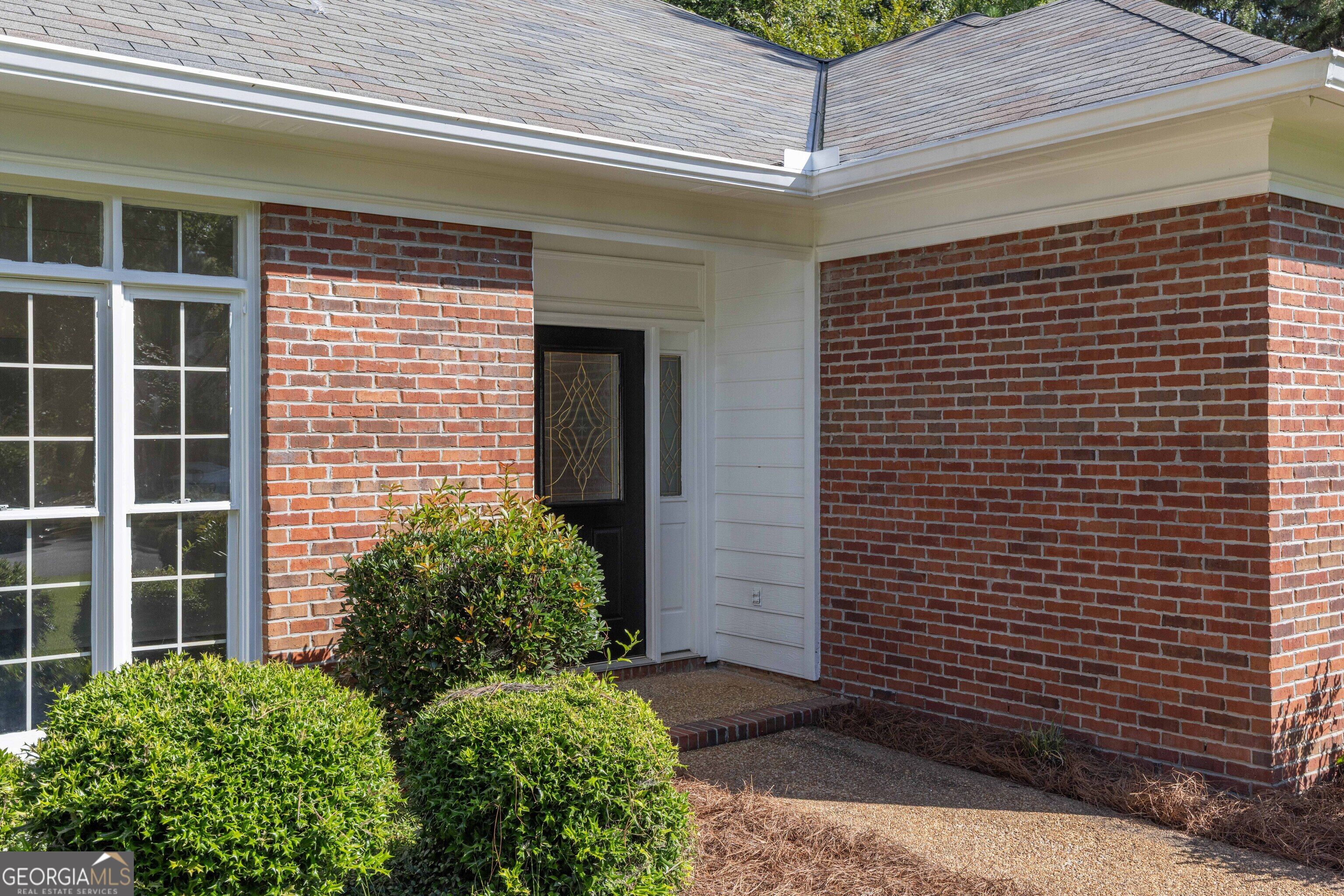 1107 Laurelwood Road