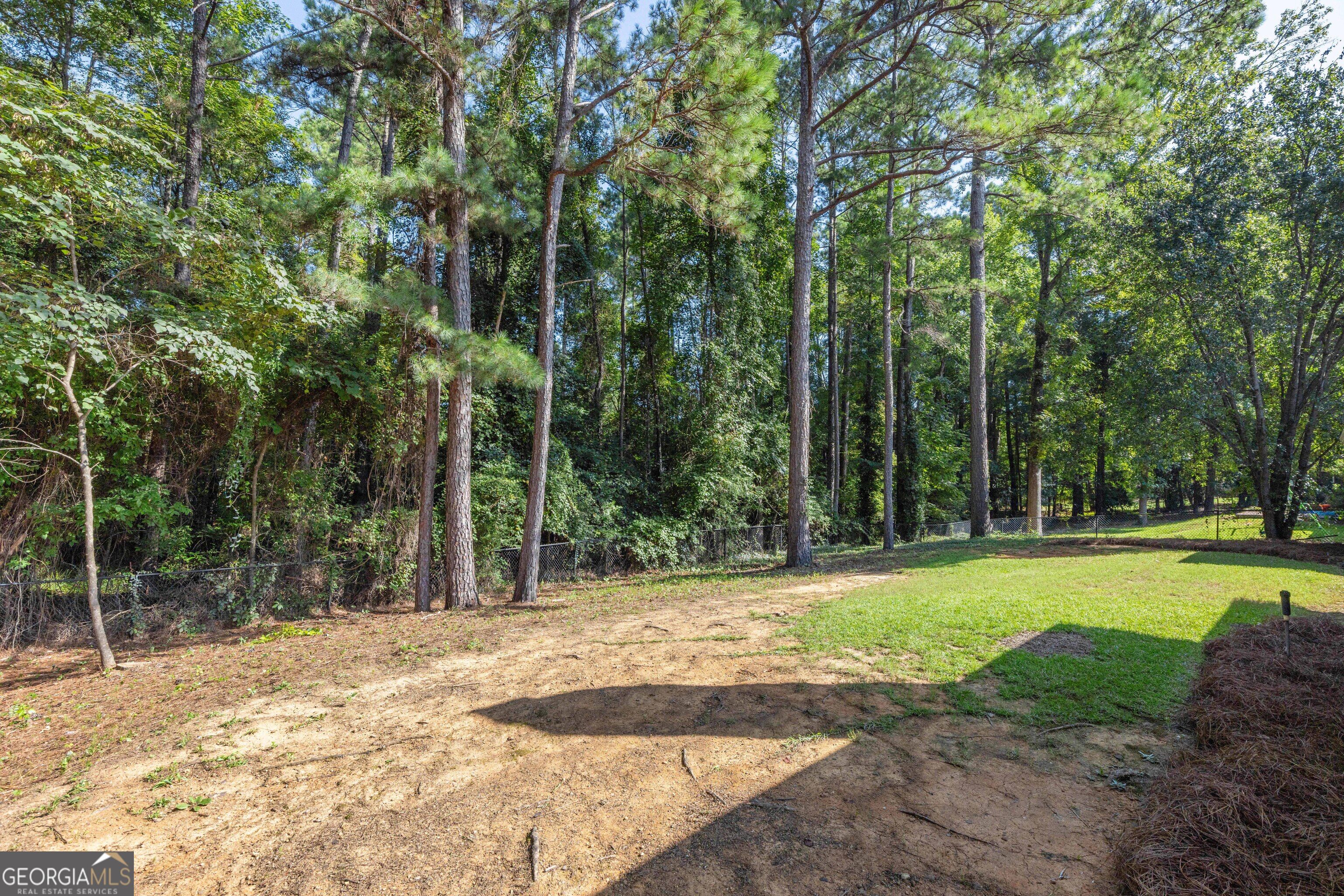 1107 Laurelwood Road