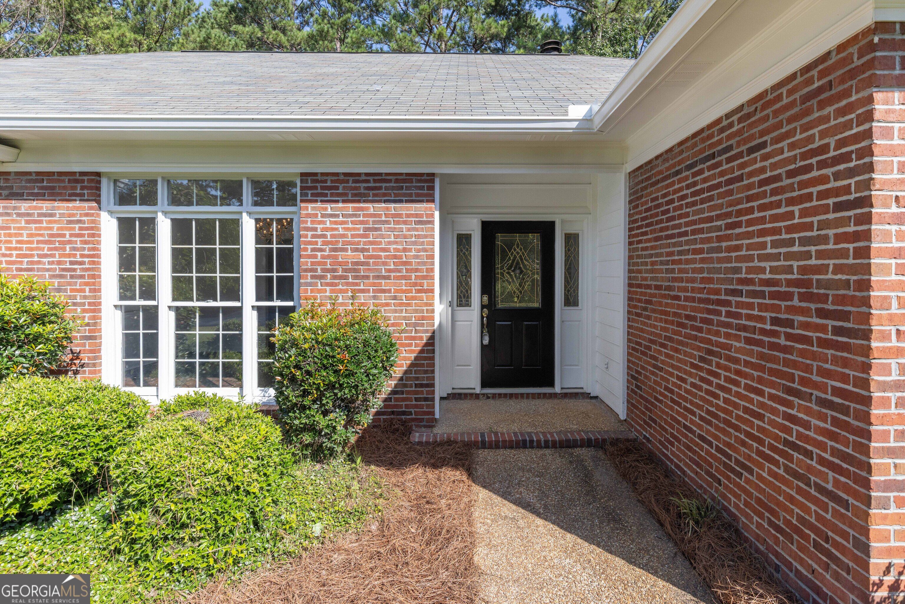 1107 Laurelwood Road
