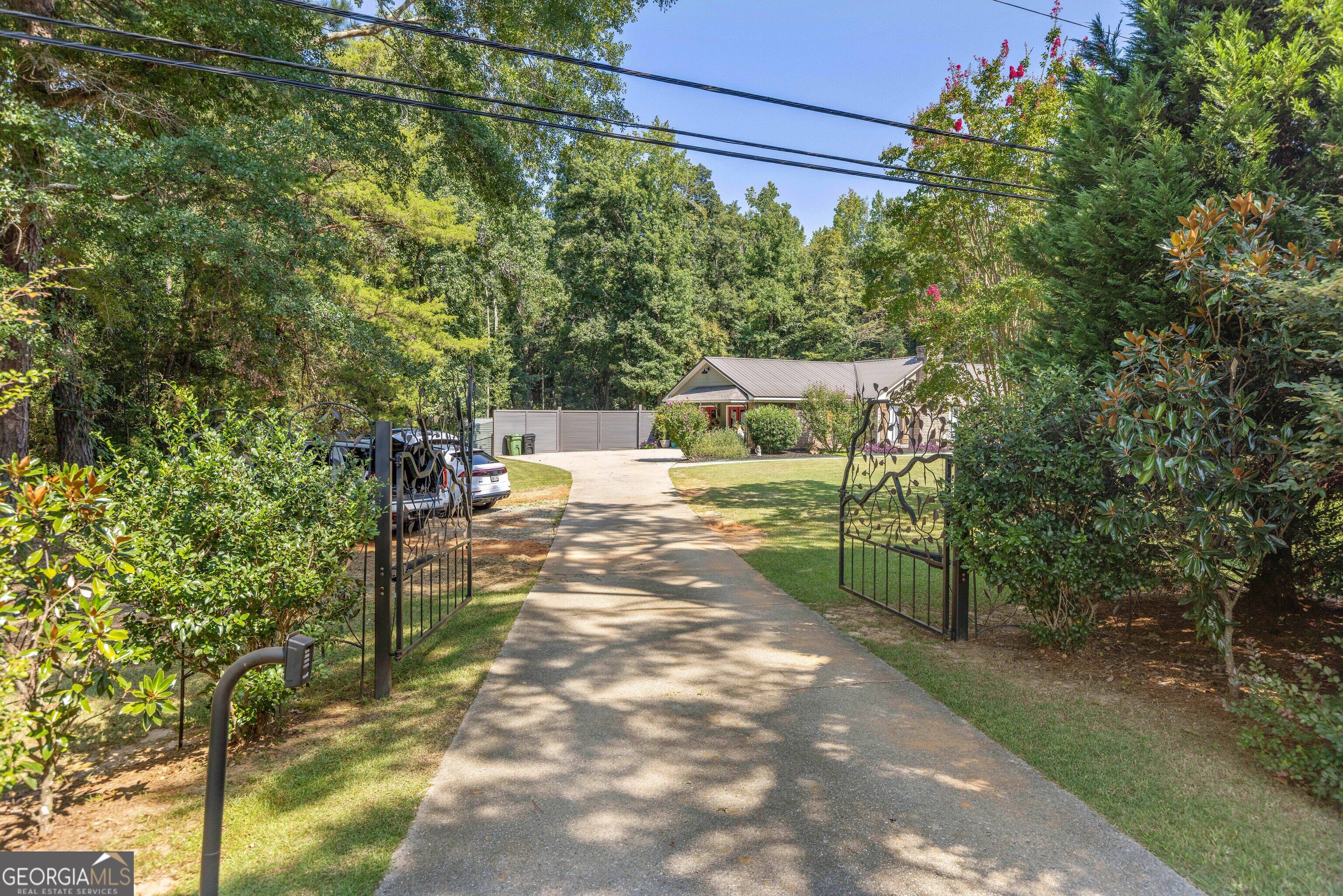 6811 Mobley Road