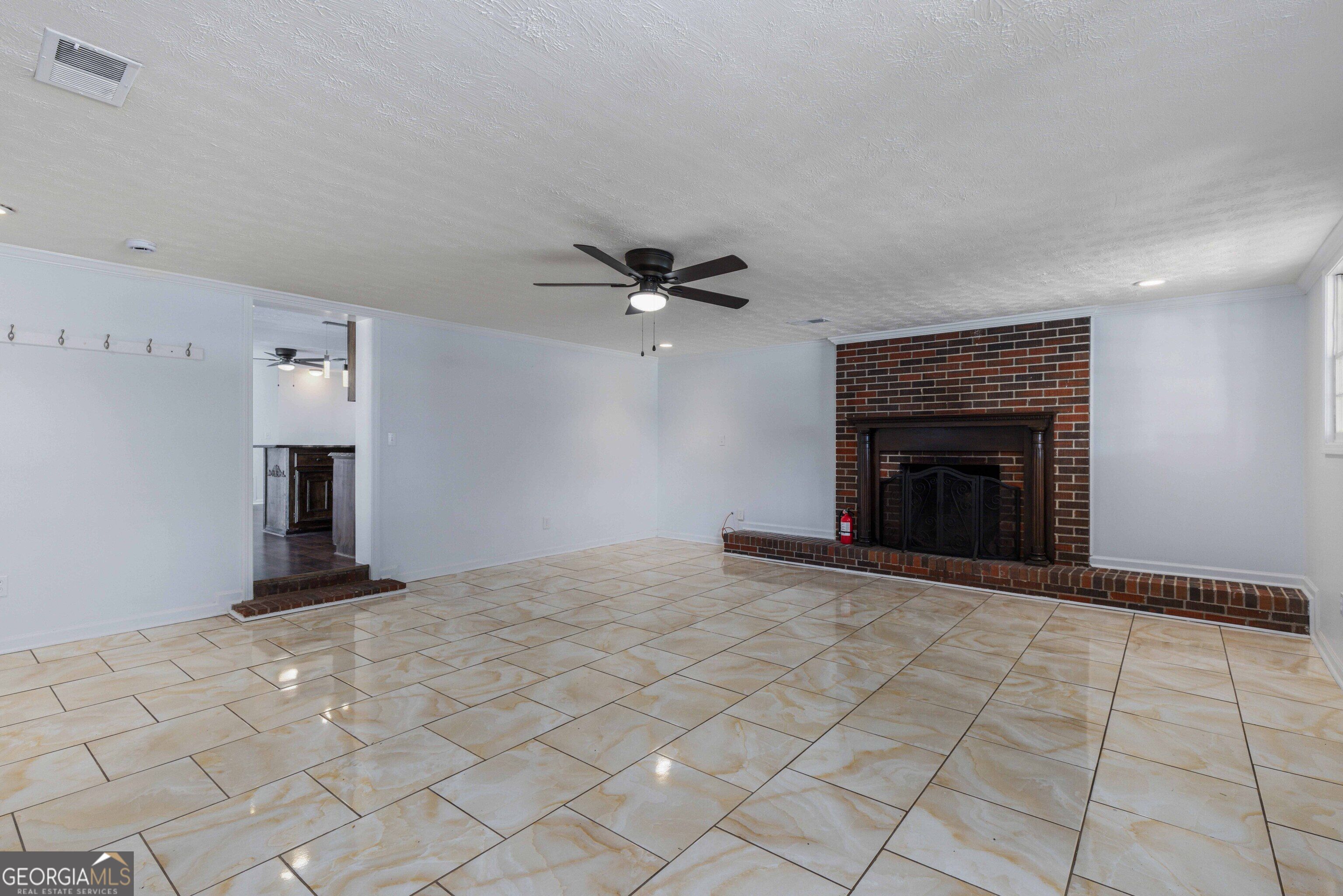 1841 Celeste Drive