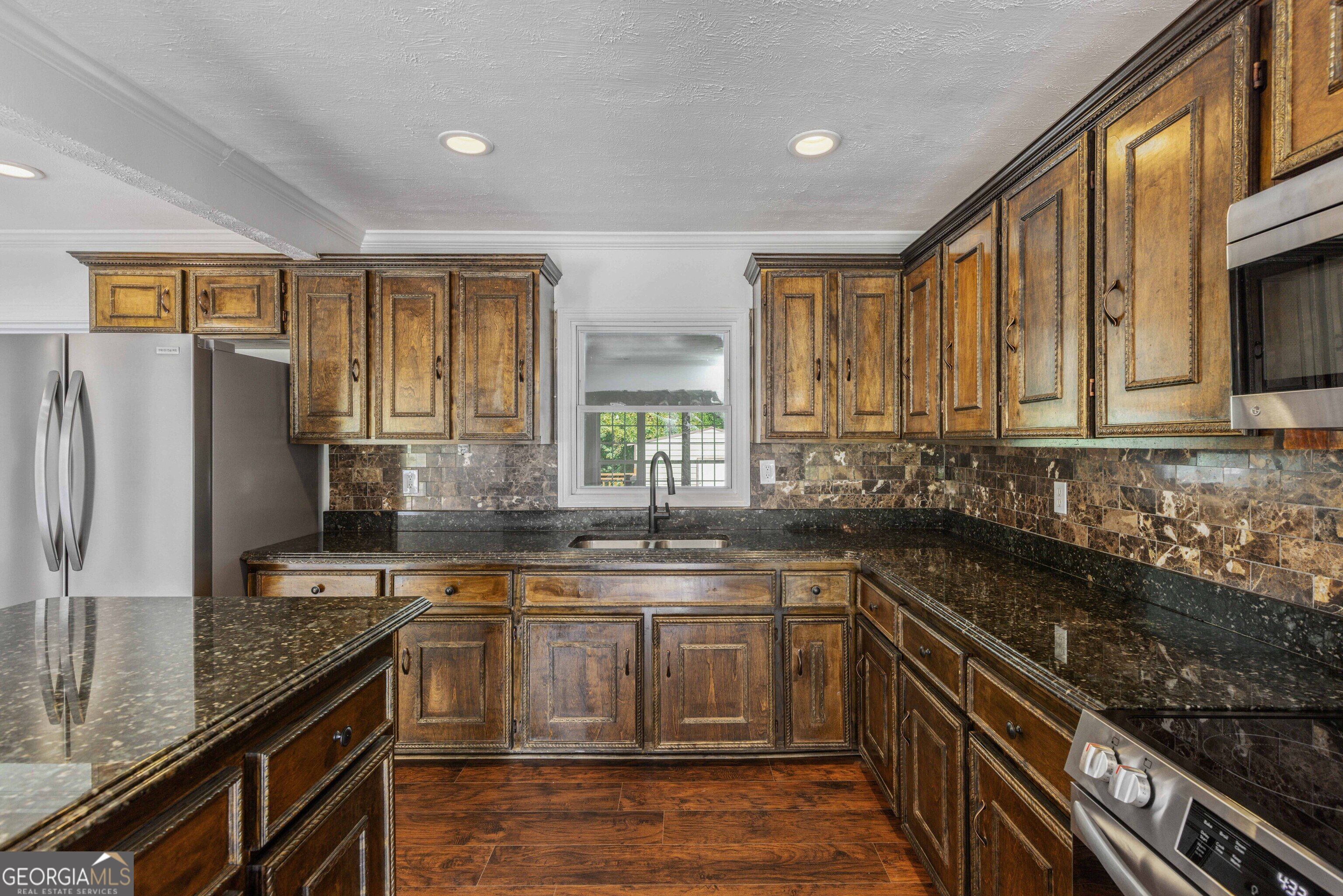 1841 Celeste Drive