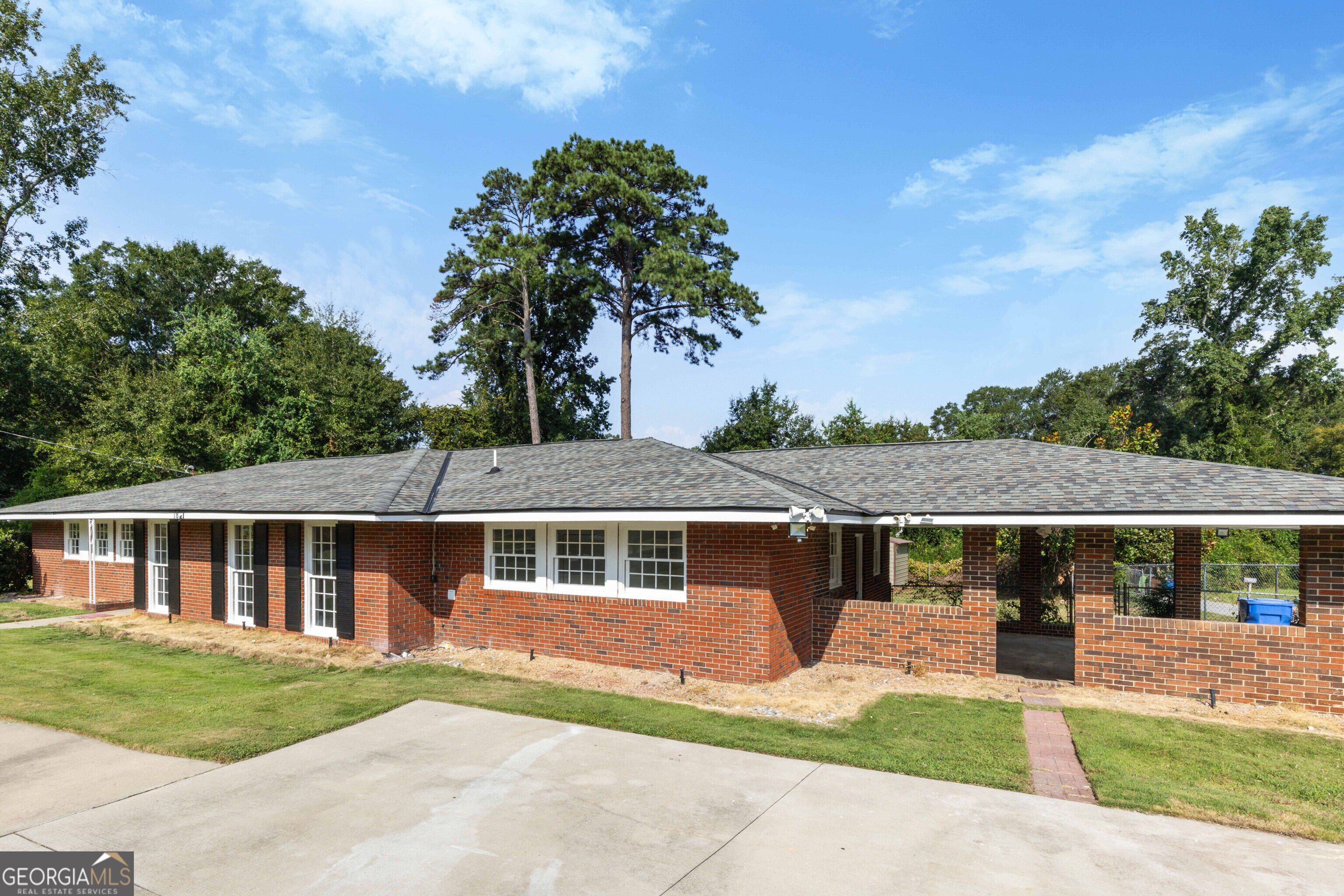 1841 Celeste Drive
