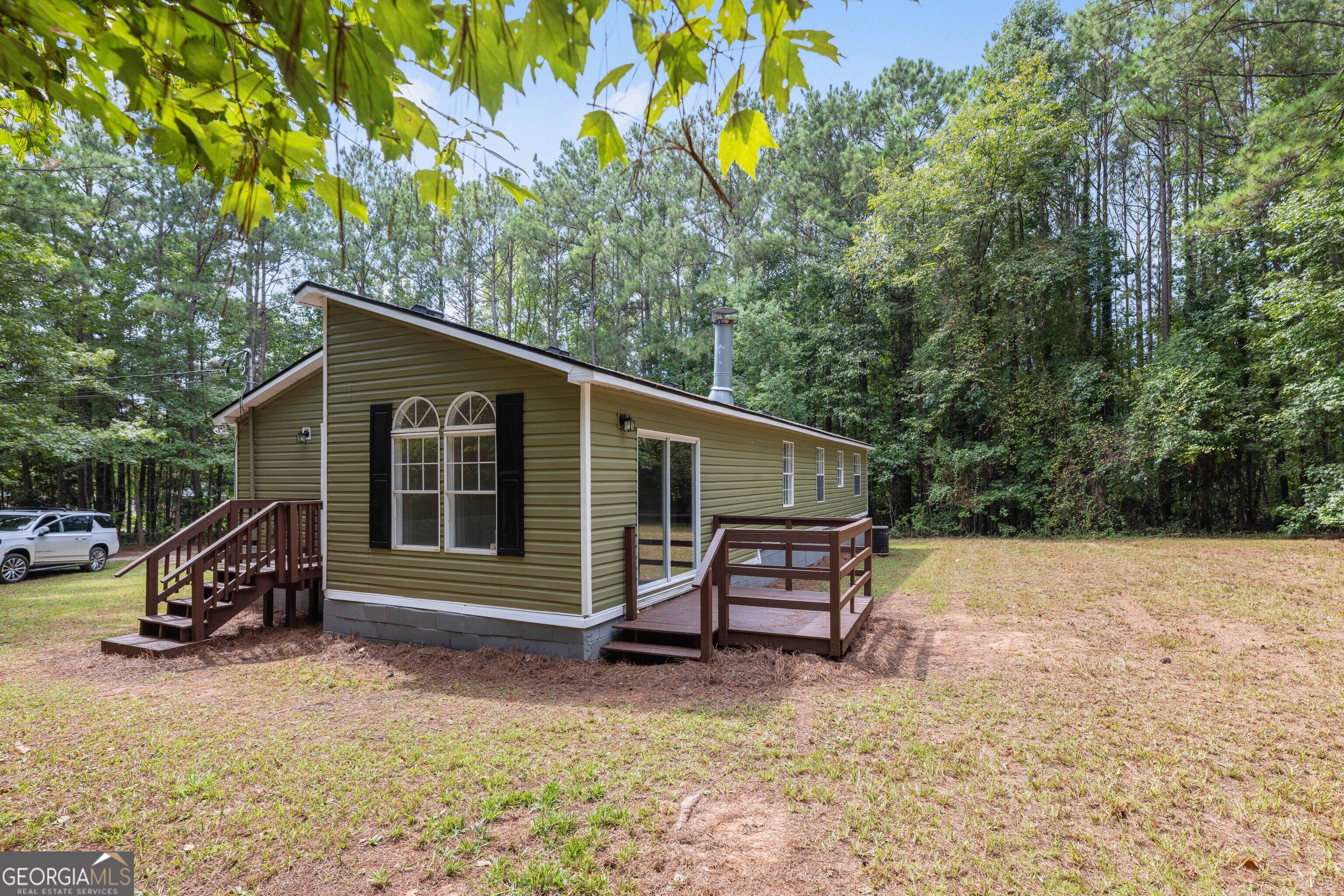 17 Cottonwood Drive